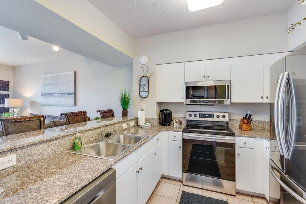 Shores Of Panama 2115, 2br 2 Ba, Sleeps 6 Apartment Panama City Beach